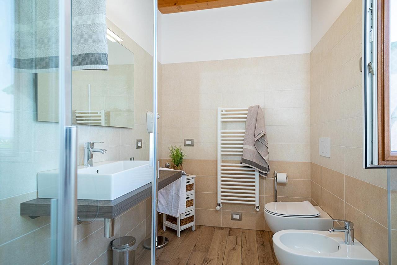 Willa Casa Rossa - Regarda Travel Bardolino Zewnętrze zdjęcie