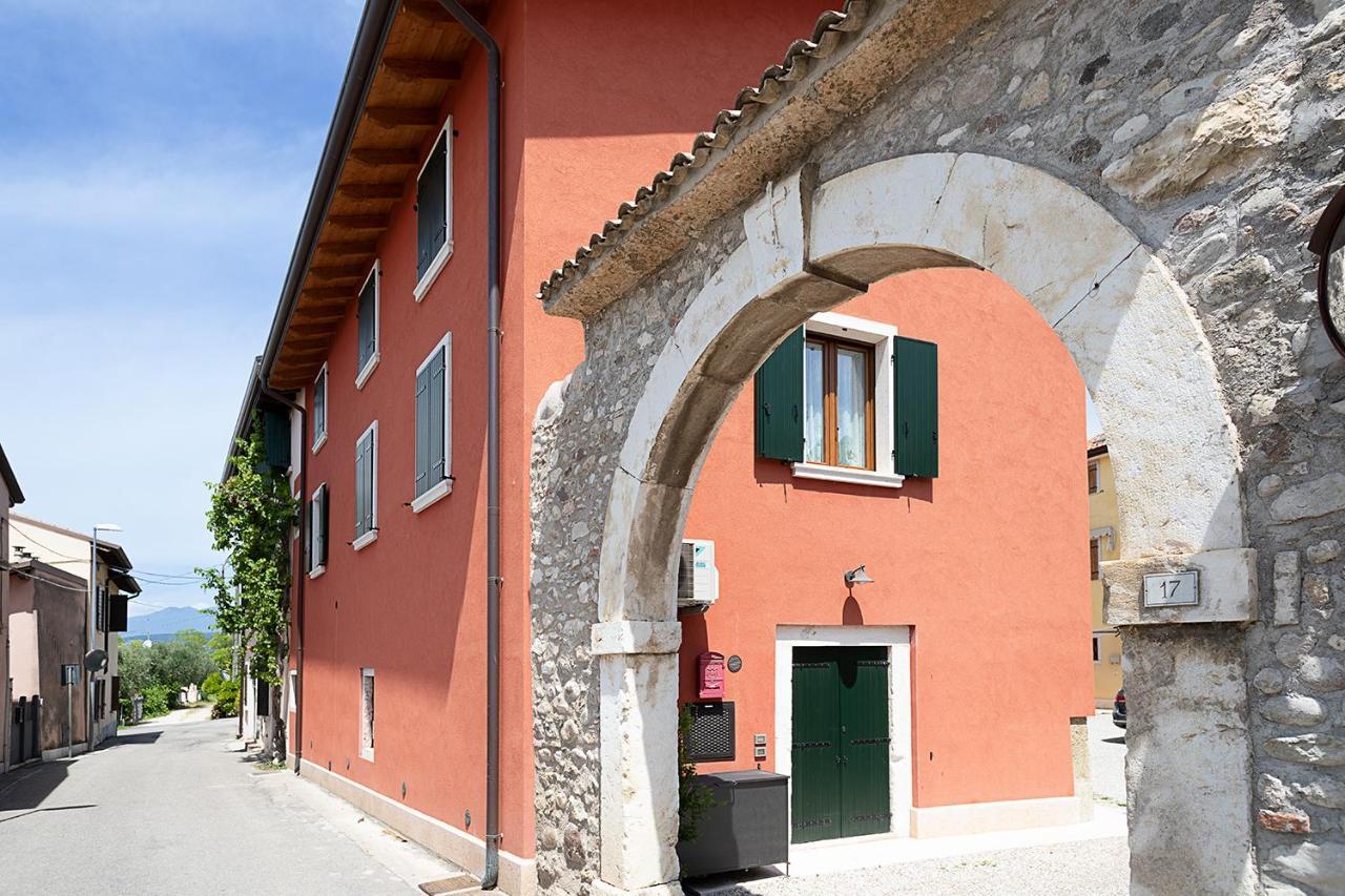 Willa Casa Rossa - Regarda Travel Bardolino Zewnętrze zdjęcie