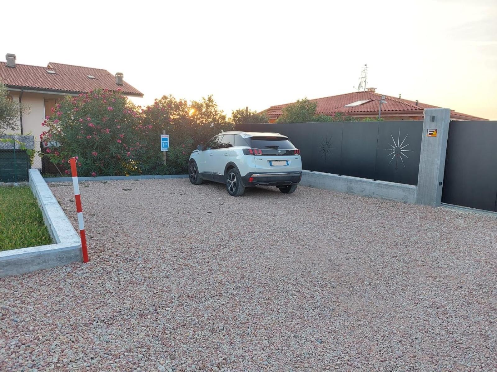 Willa Casa Rossa - Regarda Travel Bardolino Zewnętrze zdjęcie