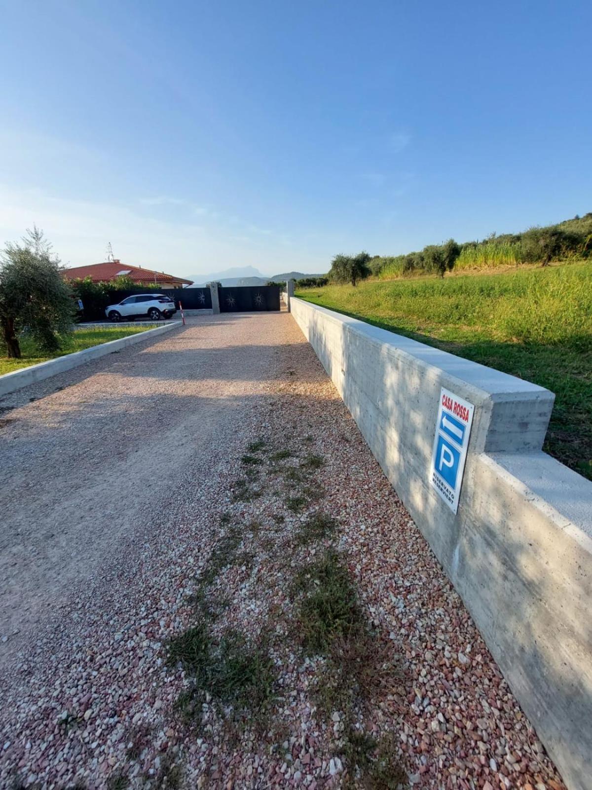 Willa Casa Rossa - Regarda Travel Bardolino Zewnętrze zdjęcie